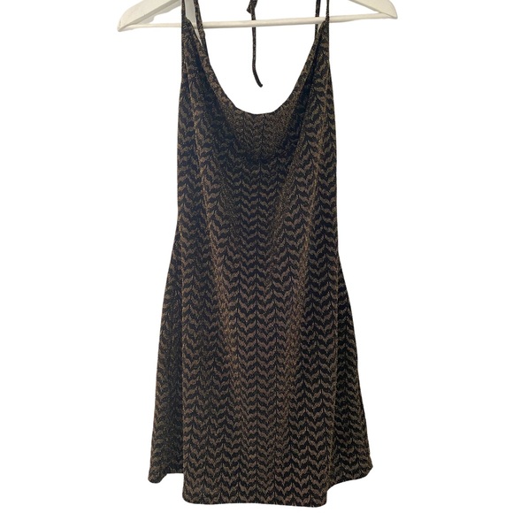 BCBG - Gold Herringbone dress - Picture 4 of 5
